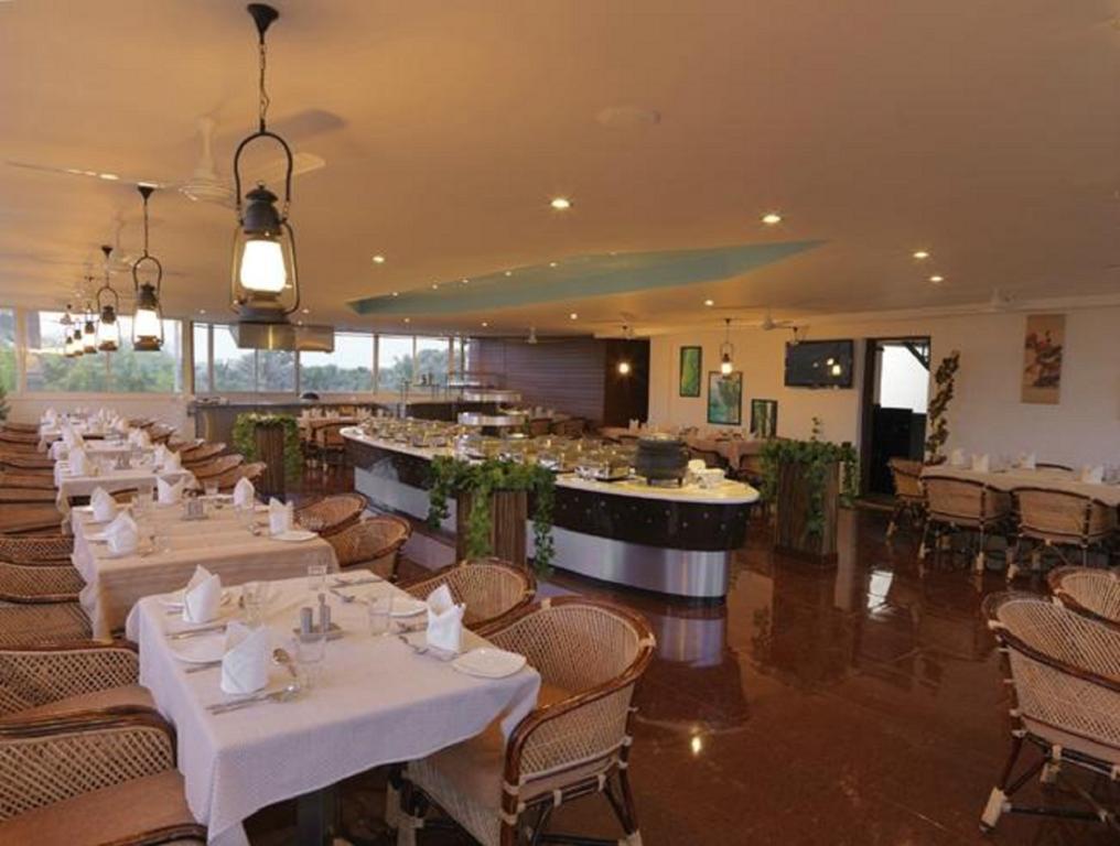 Aquarock Hotel Kazhakuttam Luaran gambar