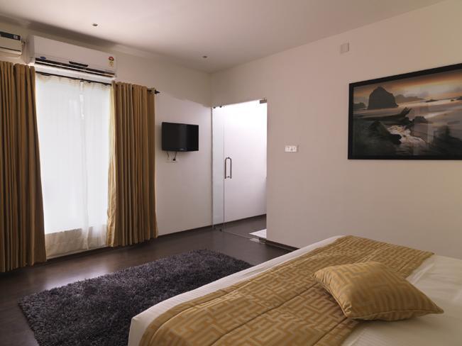 Aquarock Hotel Kazhakuttam Bilik gambar