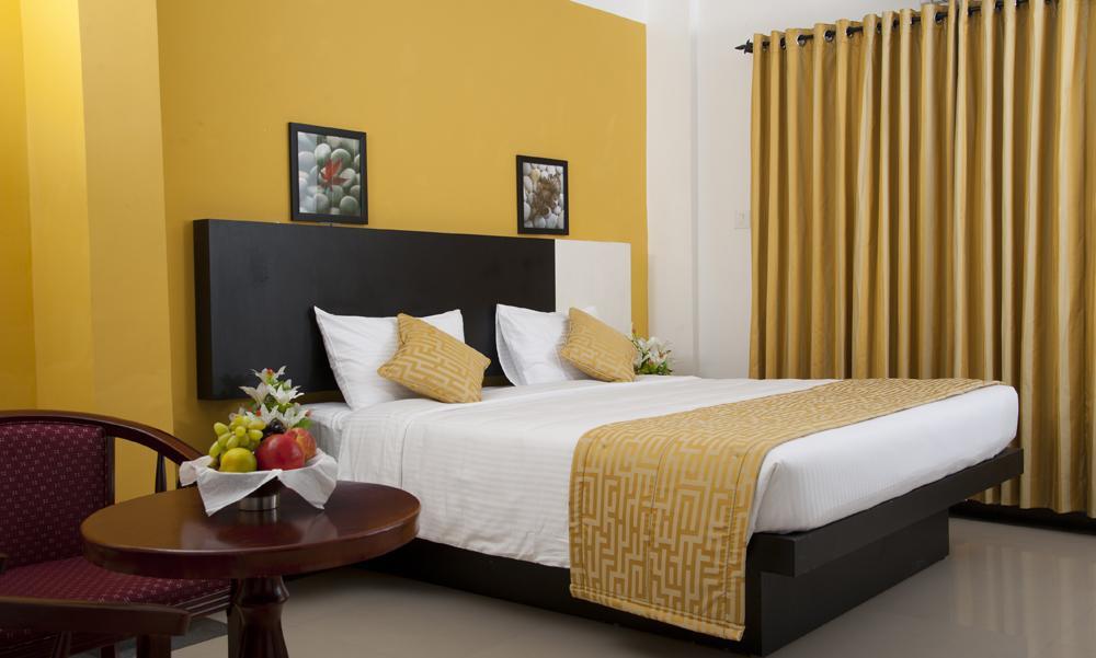 Aquarock Hotel Kazhakuttam Bilik gambar