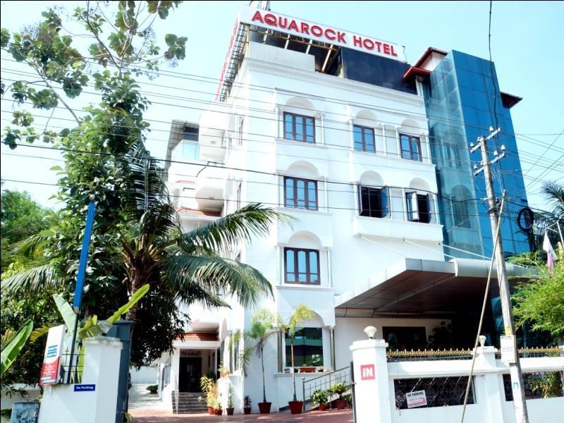 Aquarock Hotel Kazhakuttam Luaran gambar