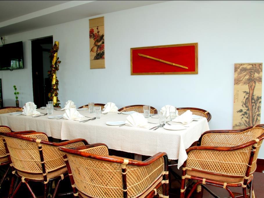 Aquarock Hotel Kazhakuttam Luaran gambar